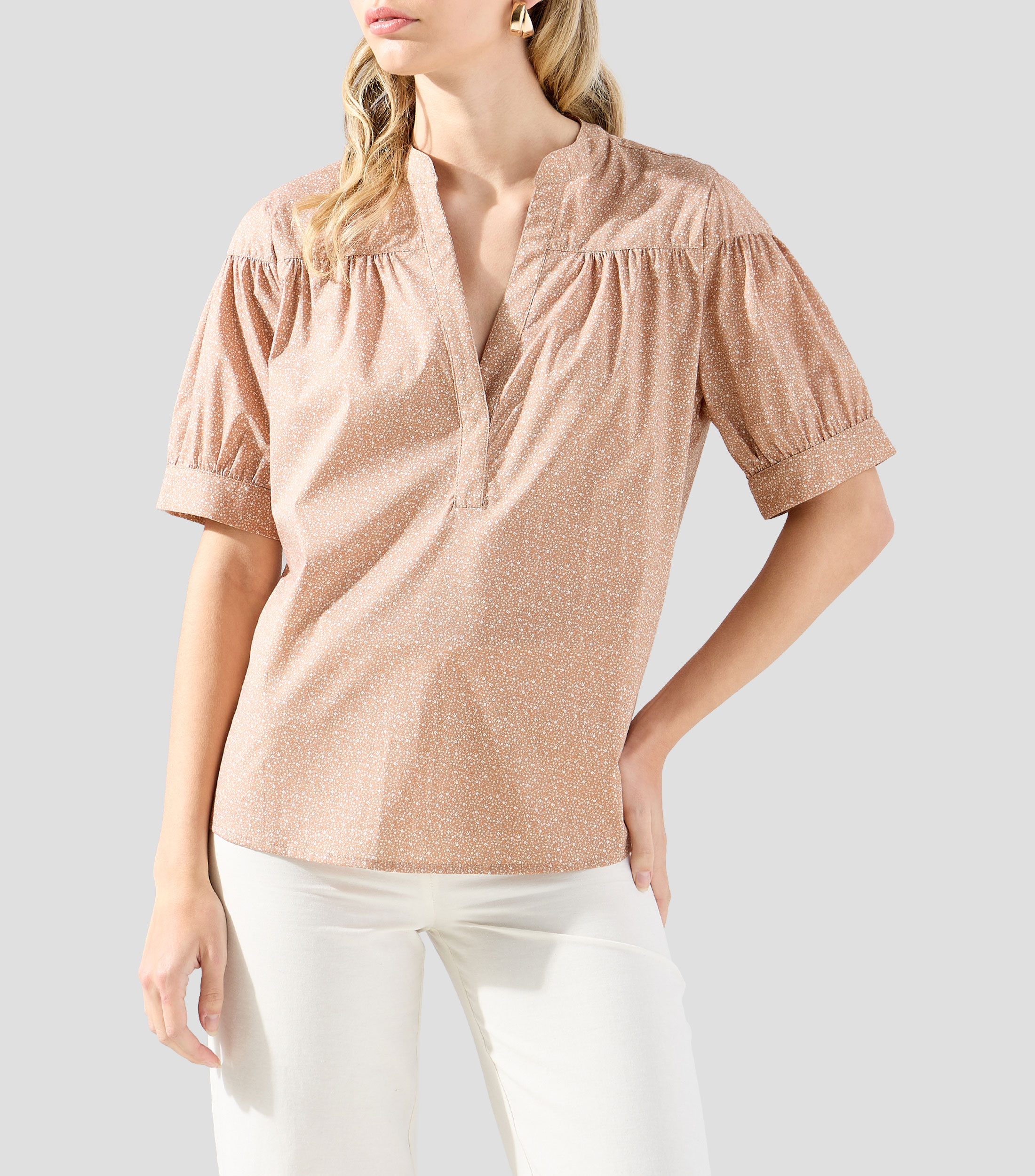 Blusa estampada manga corta Mujer